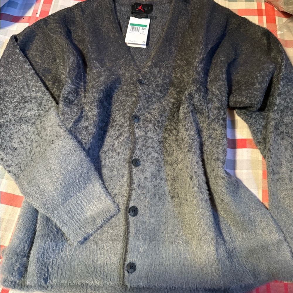Men's Gray Sweater